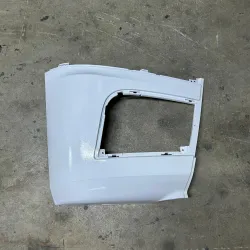 SAĞ TAMPON MP4 ACTROS KIVRIKLI (BEYAZ BOYALI)-(1848-1851) 9608850538